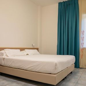 Camera con letto king size